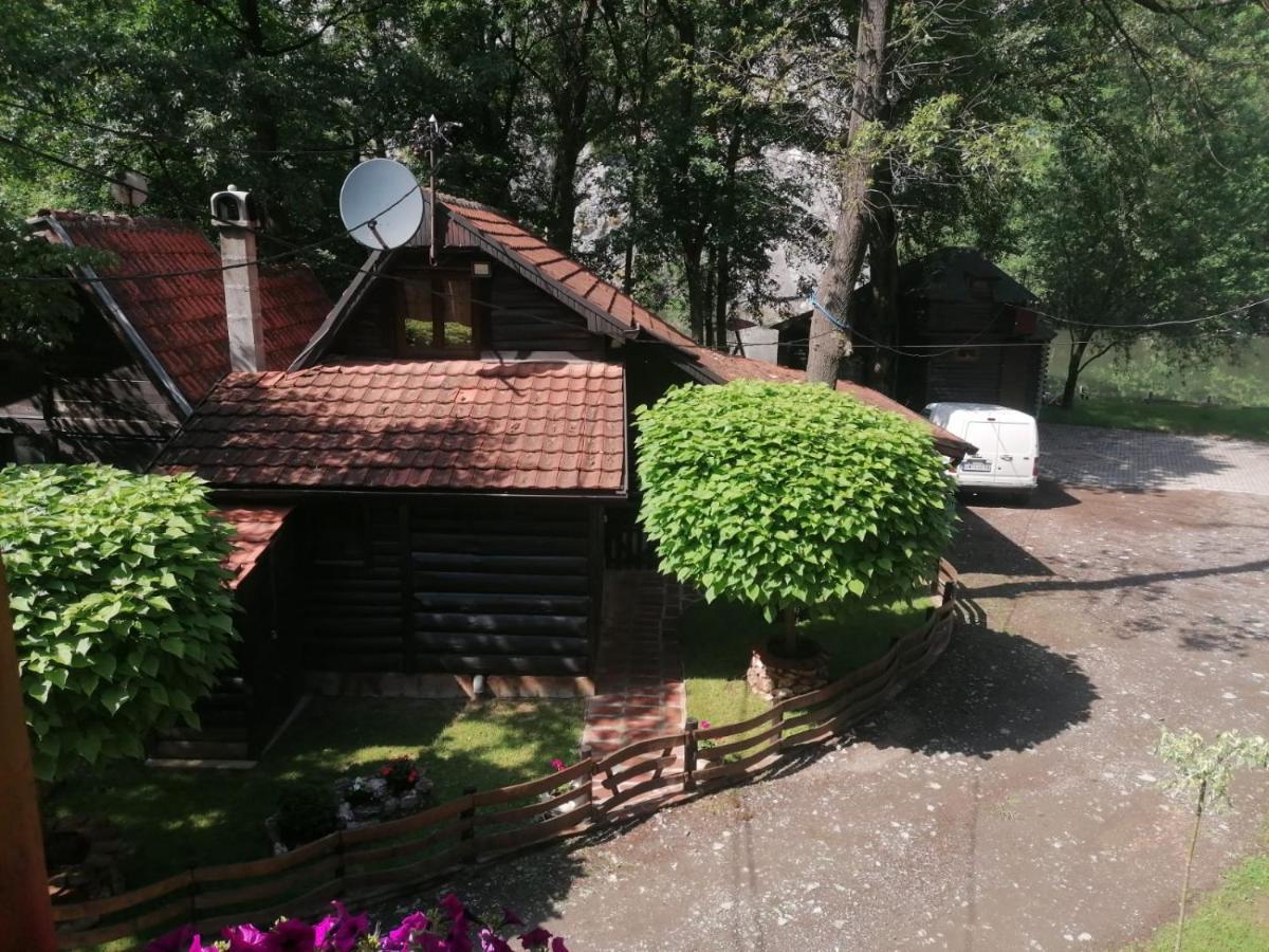 Appartamento Vikendica Matovic Ovcar Banja Esterno foto