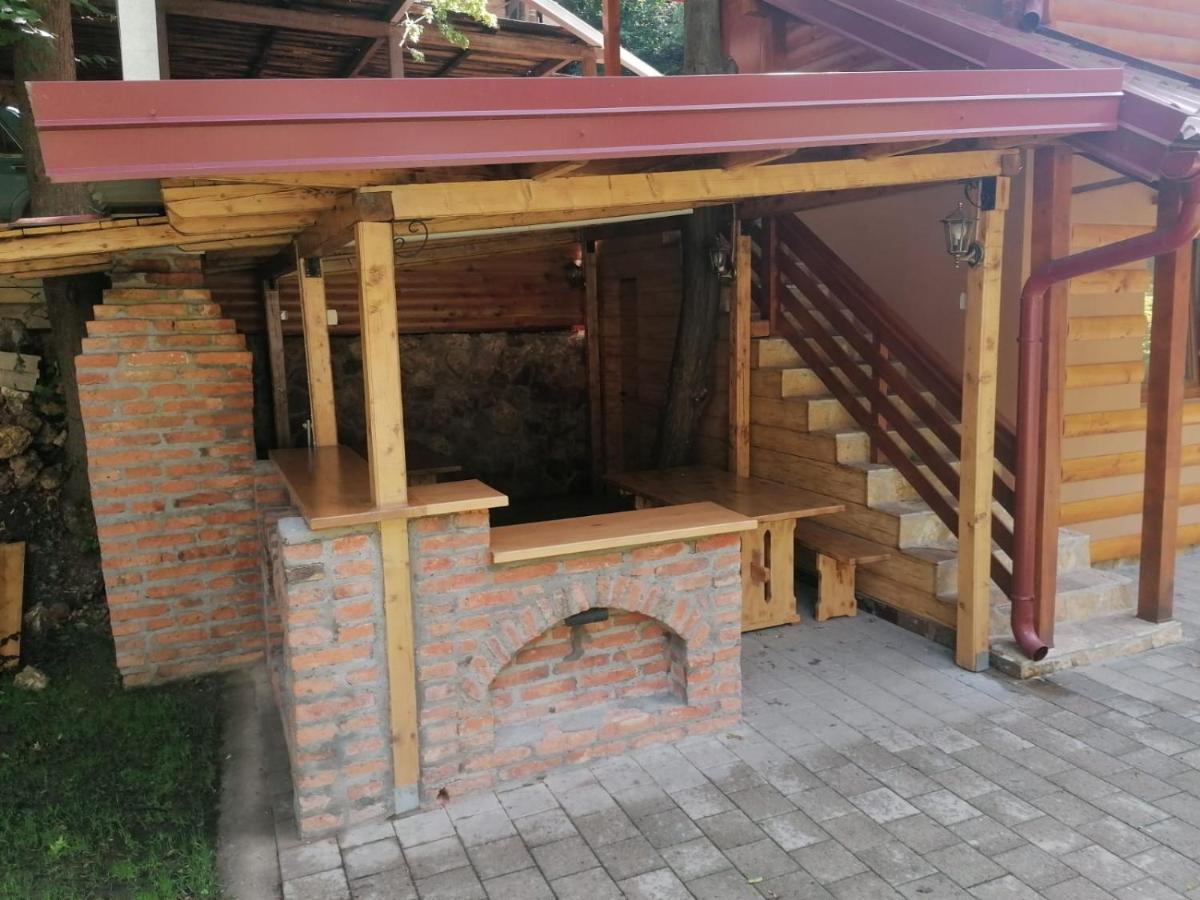 Appartamento Vikendica Matovic Ovcar Banja Esterno foto