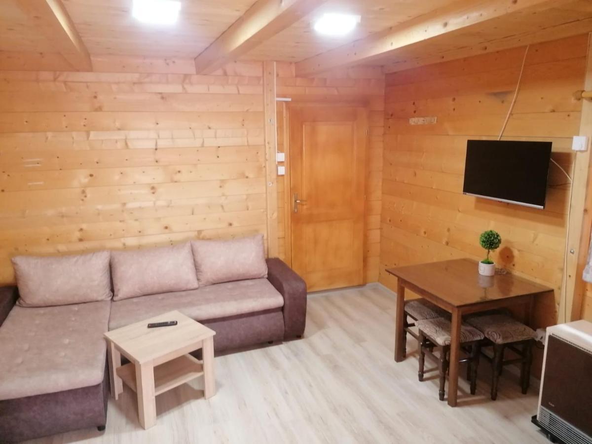 Appartamento Vikendica Matovic Ovcar Banja Esterno foto
